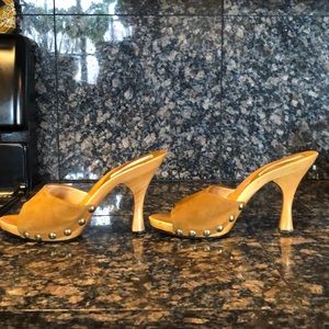 Manolo Blahnik Show Stoppers!